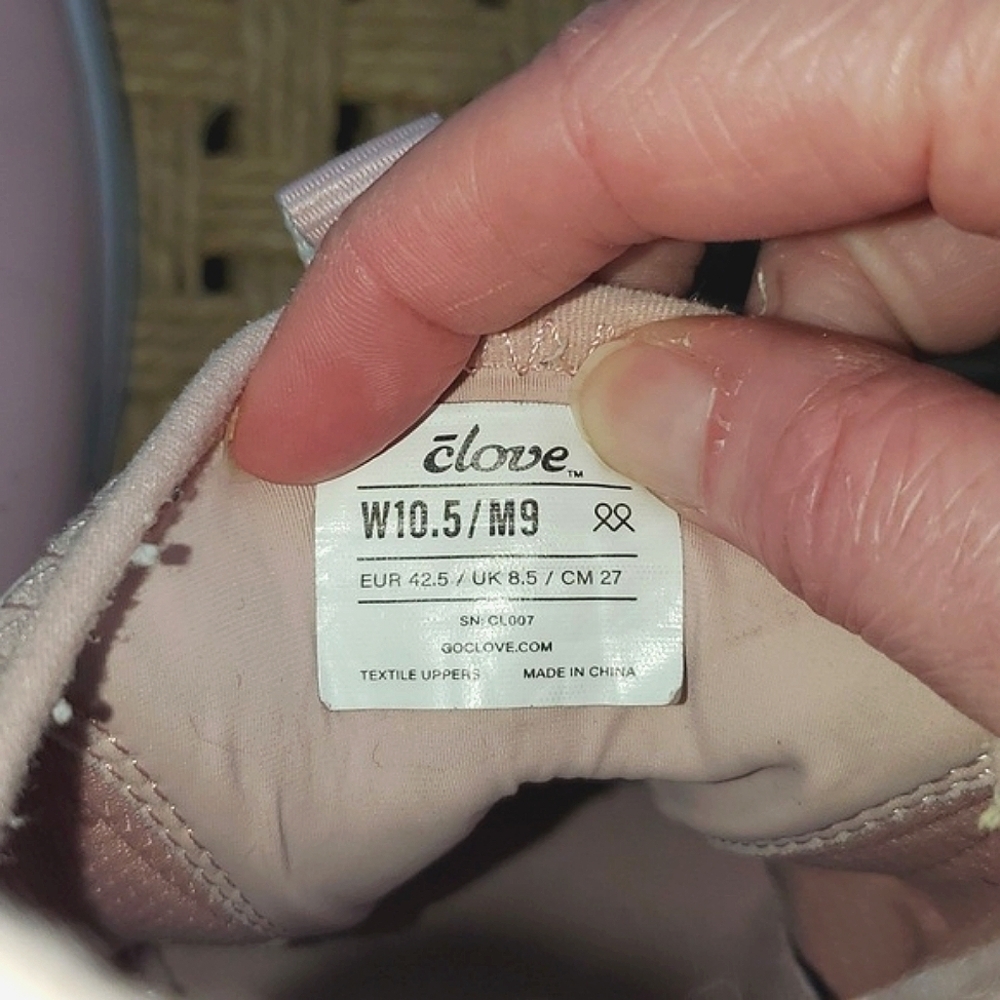 Clove Classic Shoe Size Women's 10.5 /Men's 9 - Picture 5 of 12